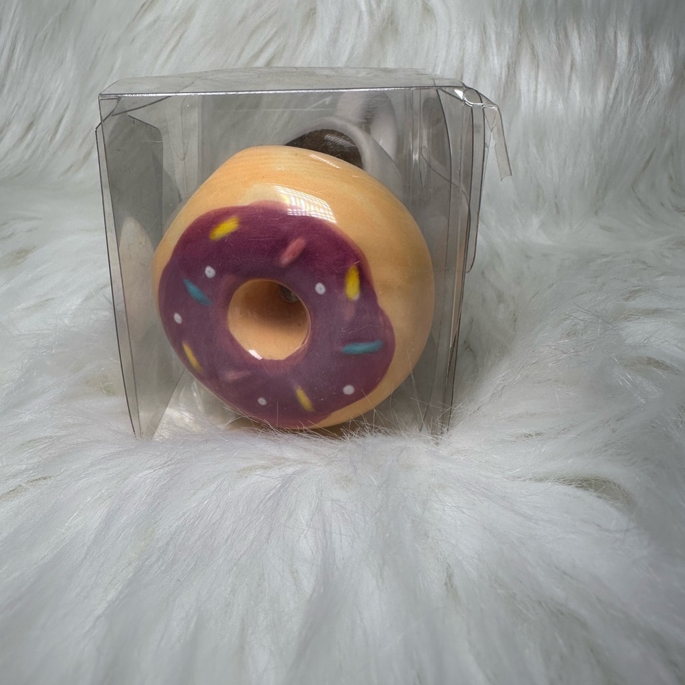 Target Donut Set and Coffee Salt & Pepper shakers and felt Donut - Picture 5 of 7